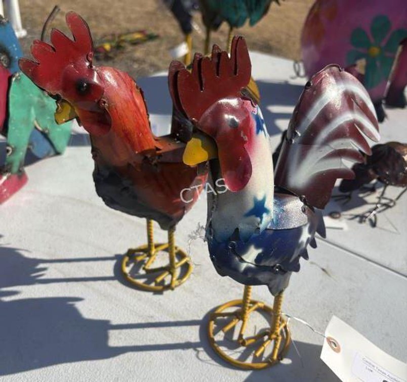 Metal Art Small Pair of Roosters