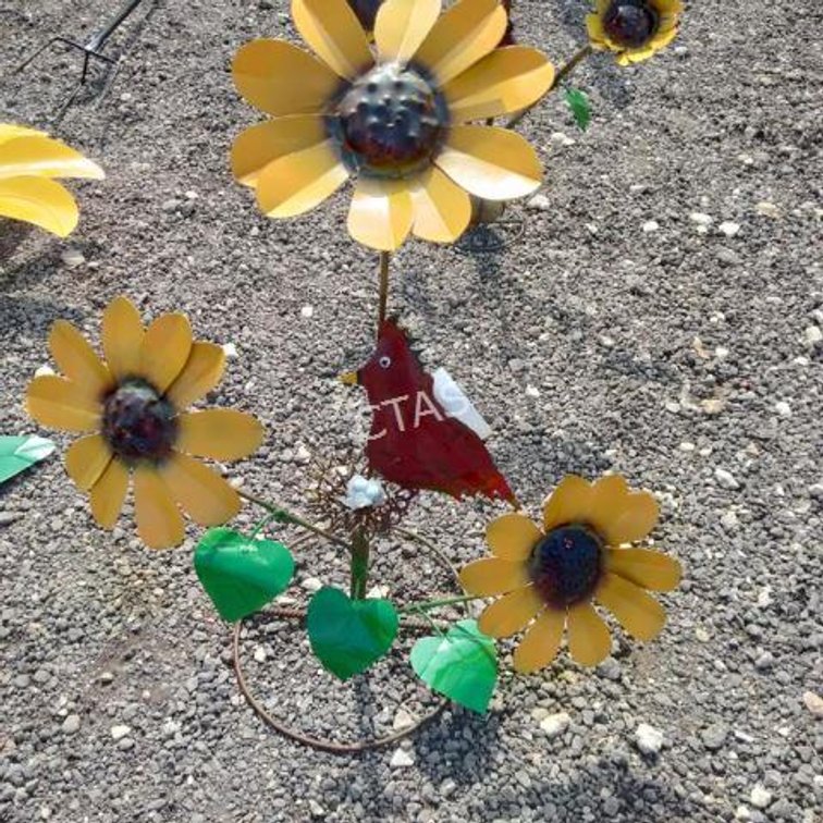 Metal Art Sunflowers w/Cardinal