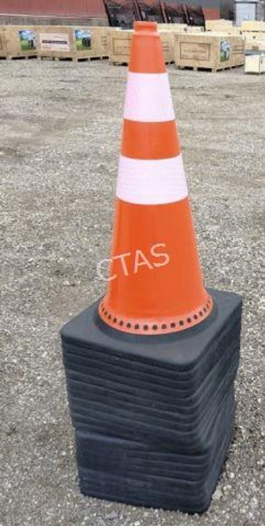 (20) Traffic Cones