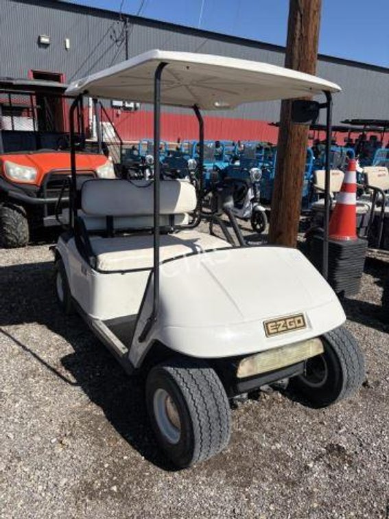 EZ-GO Electric 4- Seater Golf Cart