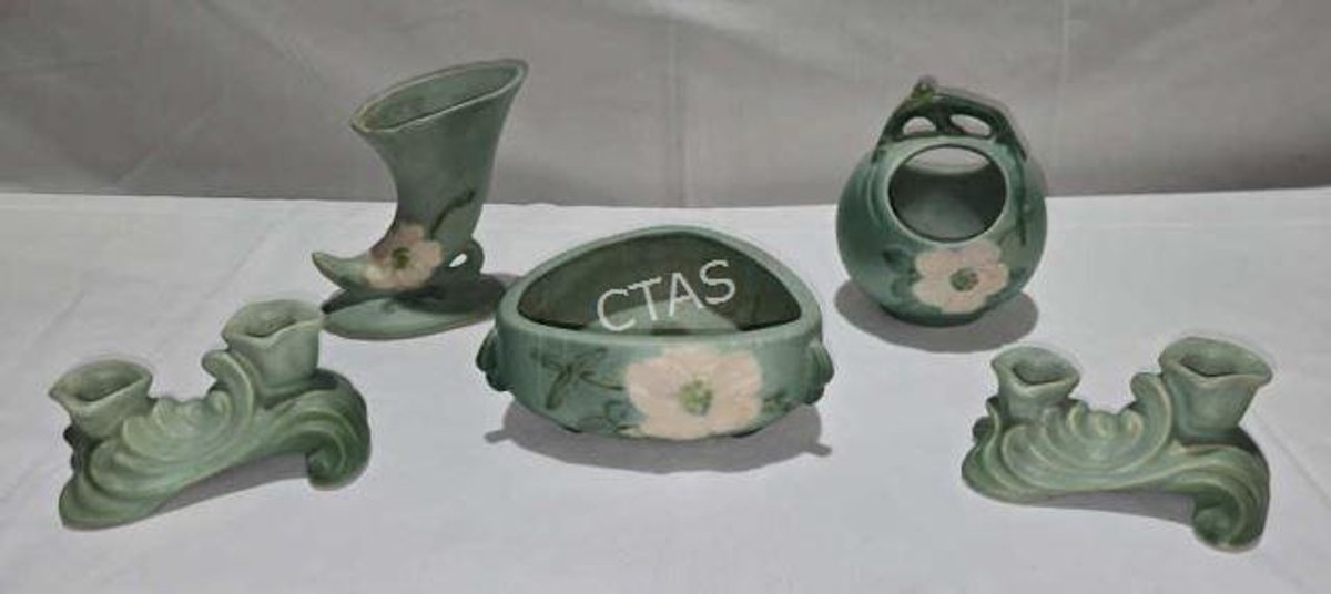 Weller Pottery Sydonia Collection