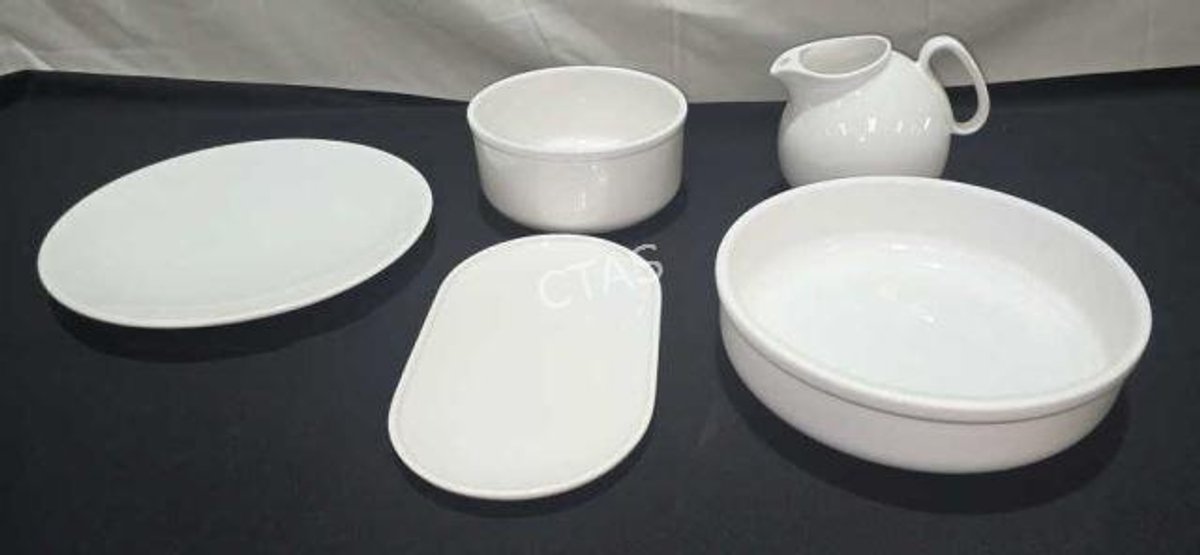 Waechtersback Spain White Ceramicware