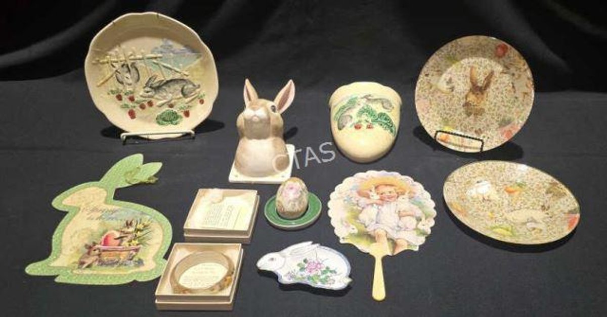 Rabbit Wall Pocket, Towel Holder, Decorative