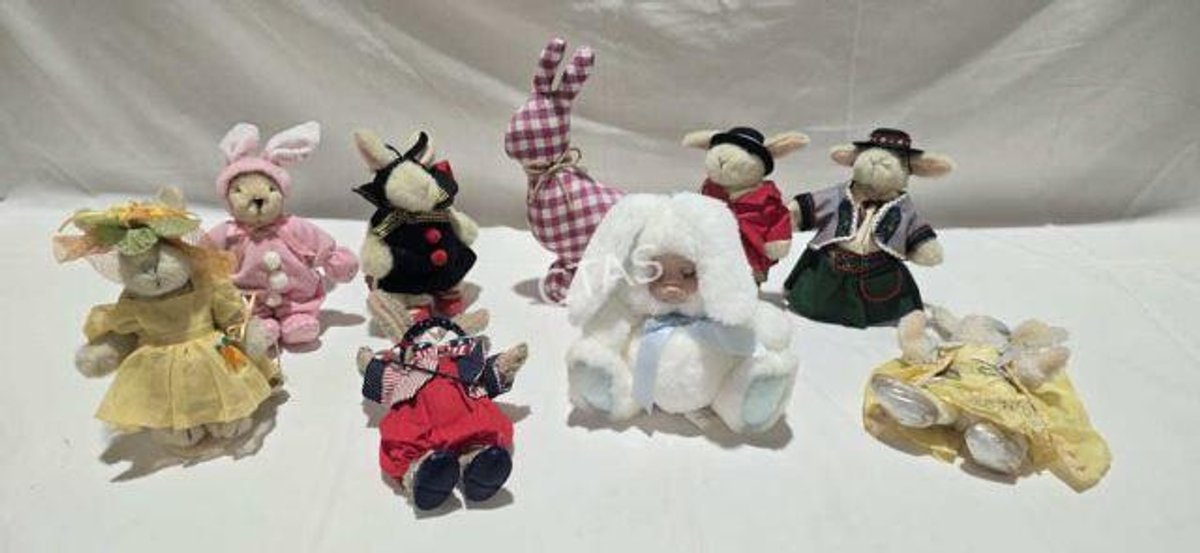 Plush & Stuffed Bunnies