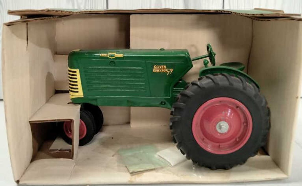 Spec Cast Oliver Row Crop 77 Model