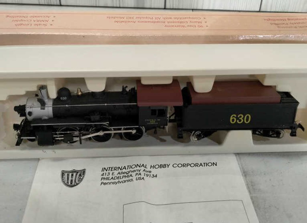 IHC Steam Loco 2-6-0 Mongul Model Train