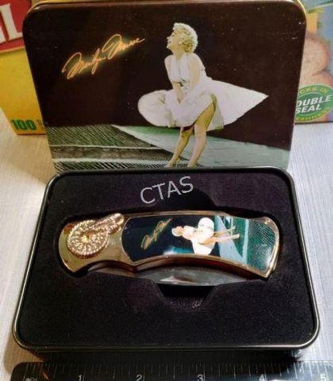 Marilyn Monroe Collectible Pocket Knife