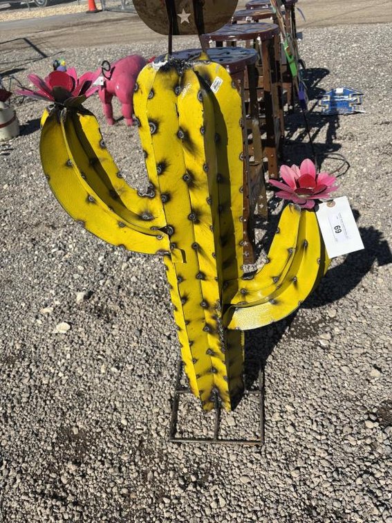 Metal Art- Large Standing Yellow Cactus w/ Flower
