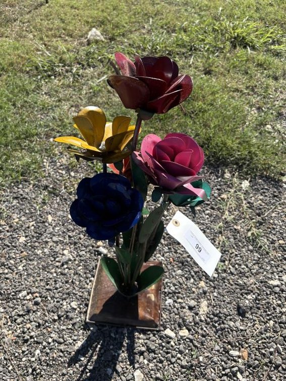 Metal Art- Roses
