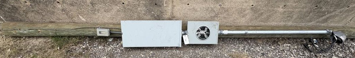 Temporary Power Pole w/ Boxes