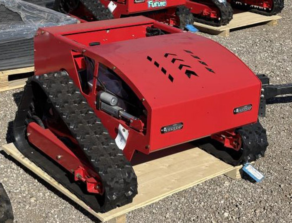 Future Lawn Mower w/ Remote - Model: FT800