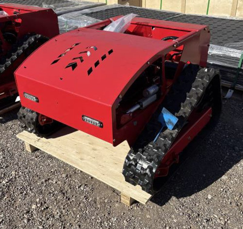 Future Lawn Mower w/ Remote - Model: FT800