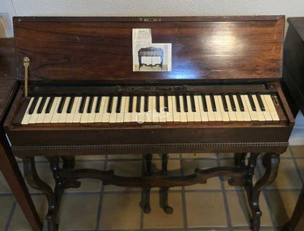 Antique George A. Prince Co. Melodeon