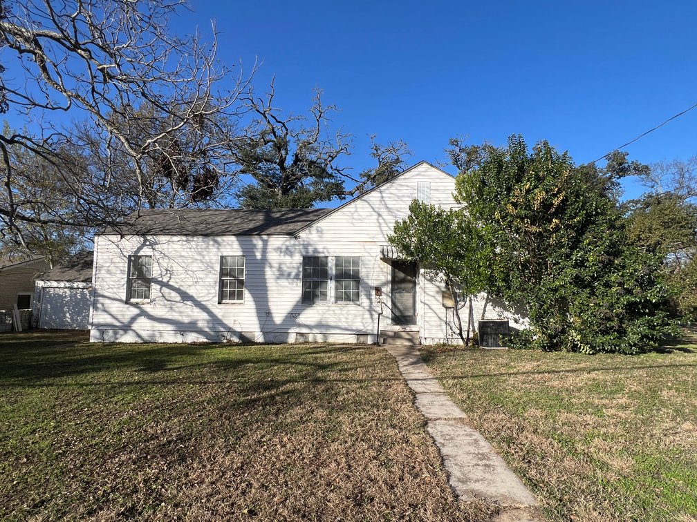 Image for 202 Shady Street, Marlin, TX 76661