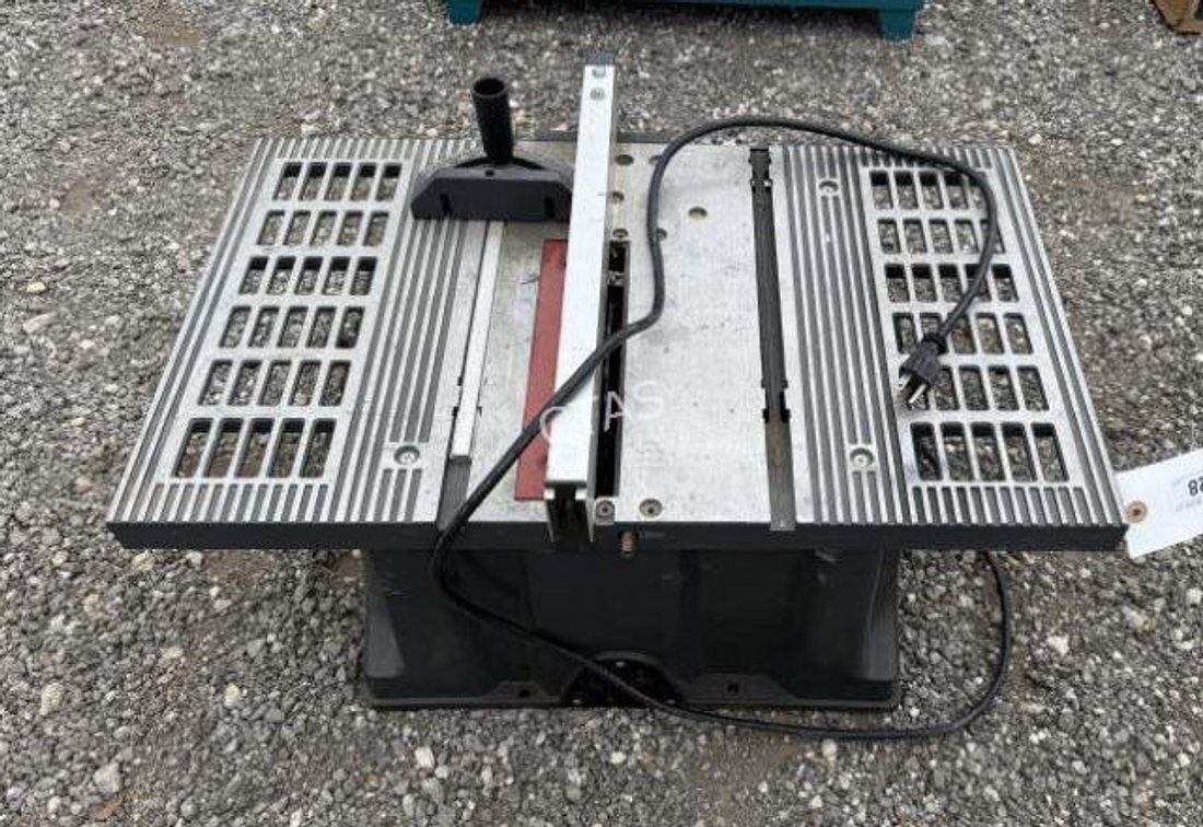 Craftsman 10" Table Saw
