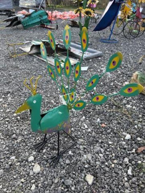 Metal Art - Small Green Peacock