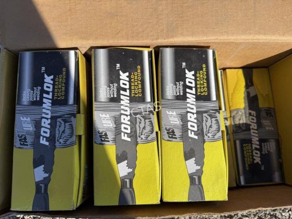(8 Boxes) Thread Locking Compound Kits
