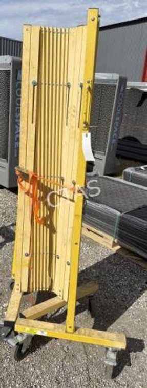 Expandable Gate On Wheels