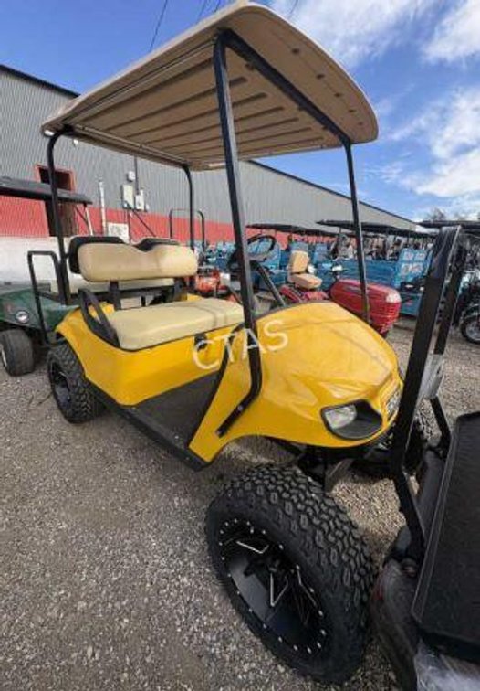 EZ-GO Electric Golf Cart, 4-Seater