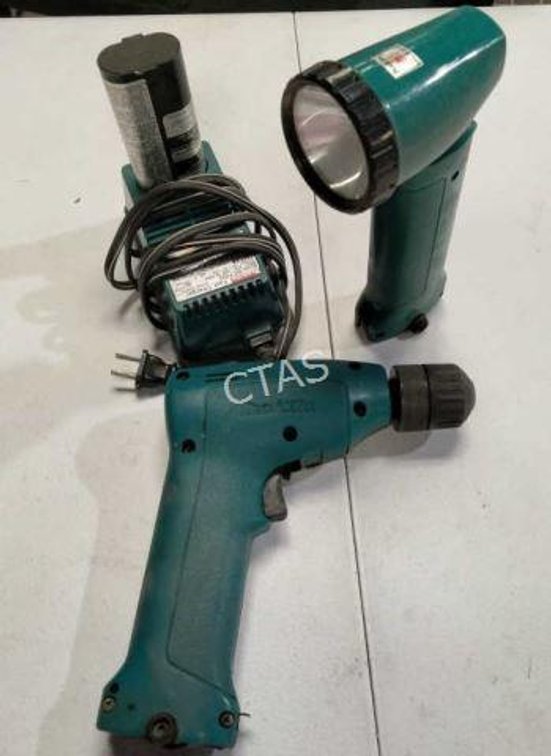 Makita Cordless Drill & Flash Light