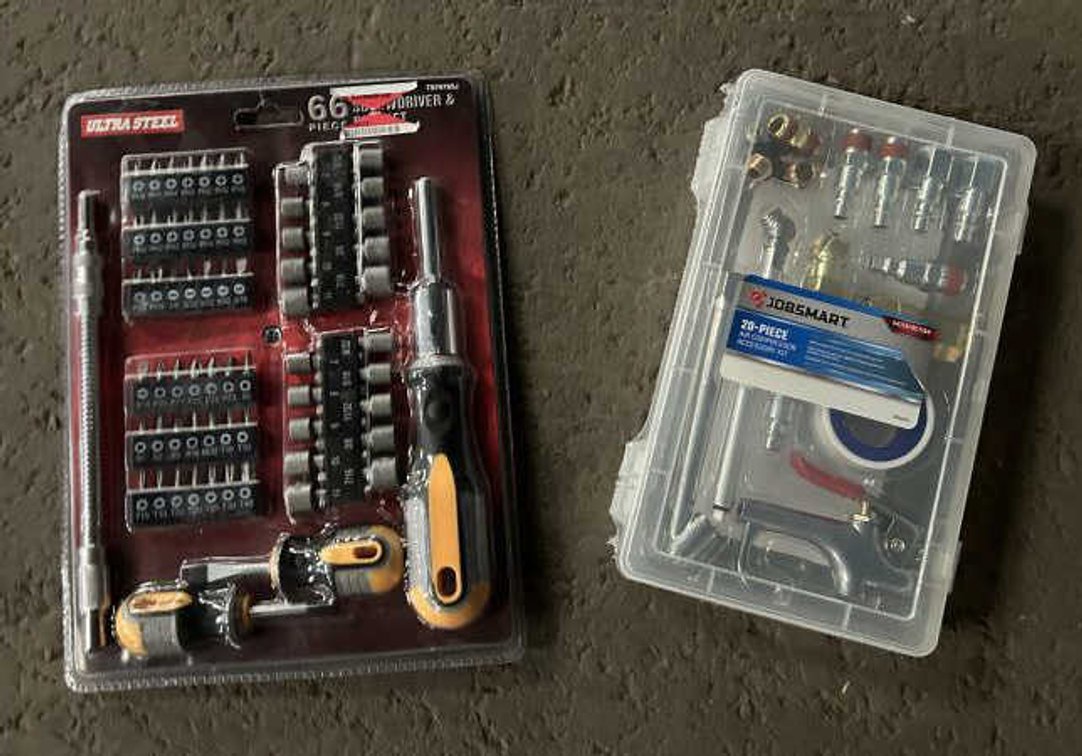 Job Smart 20 Piece Air Compressor Accessory Kit &