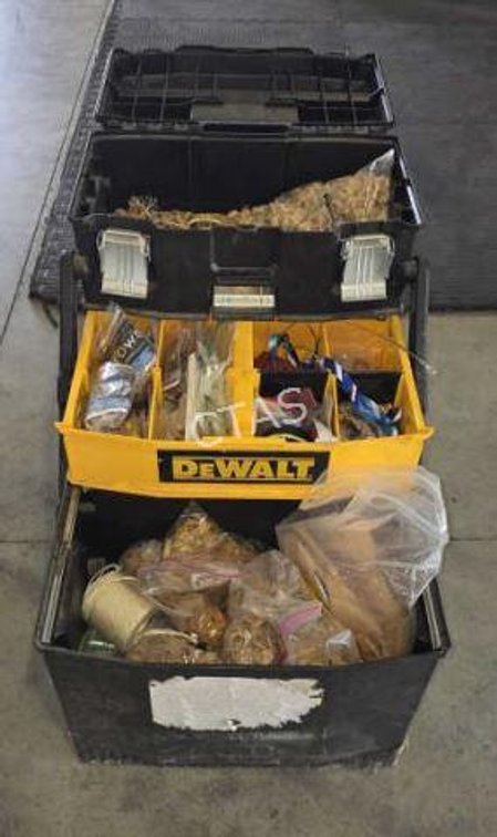 DeWalt Rolling Tool Box w/ Parachute Packing