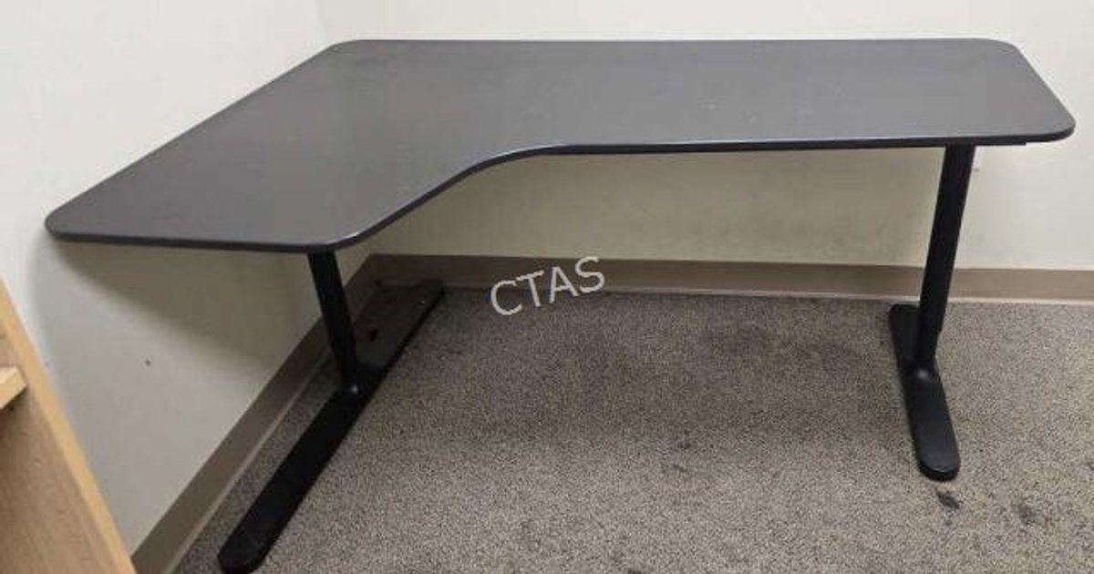 Ikea Bekant #18222 Desk