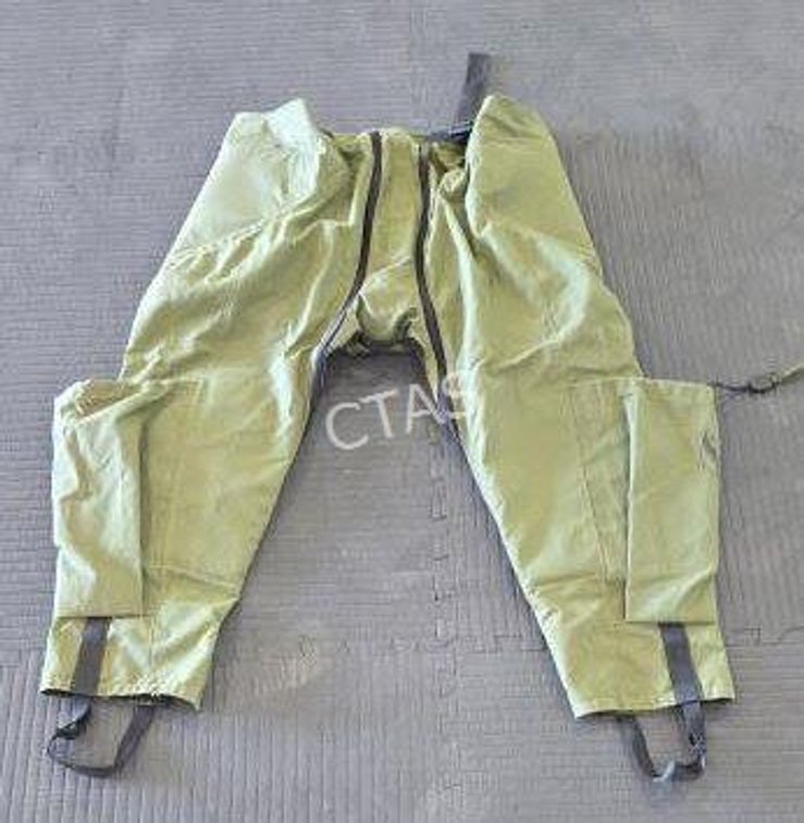 Wingate Technologies Overpants w/ Padding