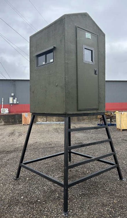 T Box Blinds 4x4 Blind w/ 4x4x5 Tower