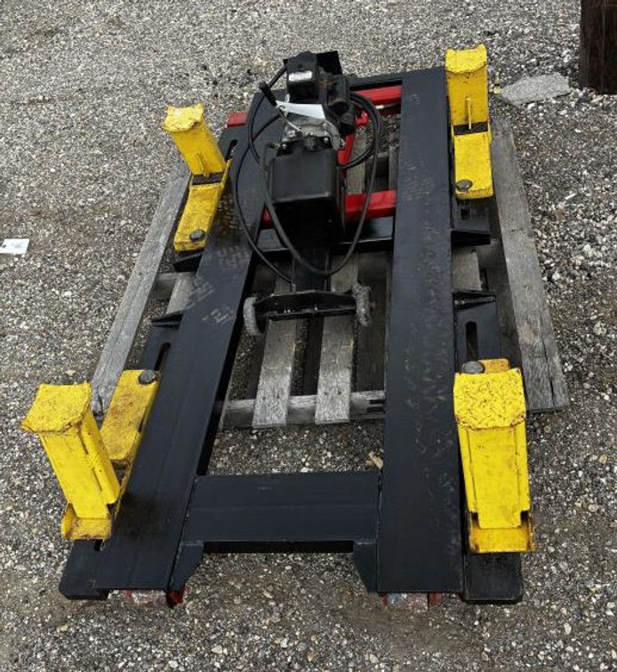 Snap-On Mid-Range Car Lift