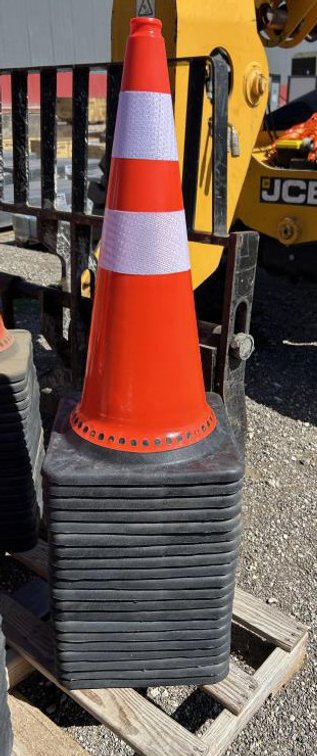 (20) Safety Cones