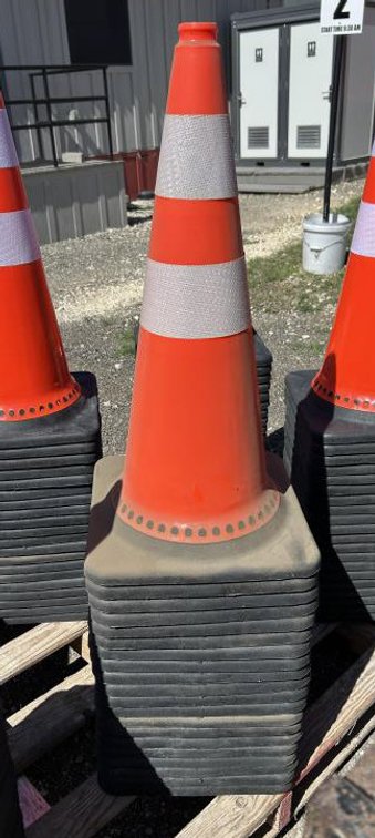 (20) Safety Cones