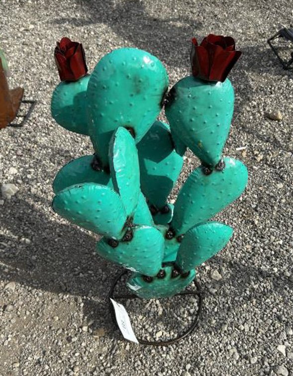 Metal Art - Medium Cactus w/Red Flowers