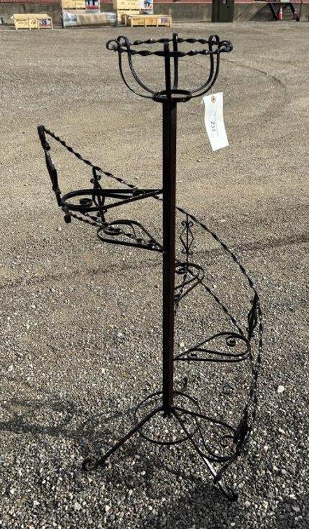 Metal Art - Flower Pot Arrangement Stand