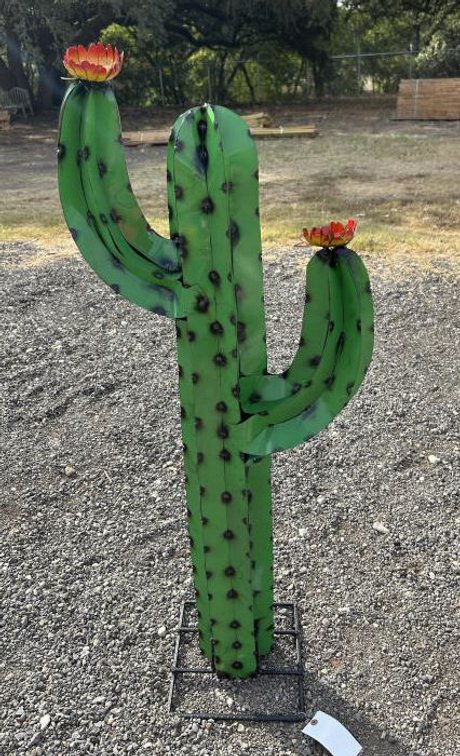 Metal Art - Medium Cactus w/ Yellow Flowers