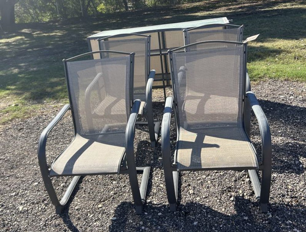 (4) Patio Chairs & Bar Table