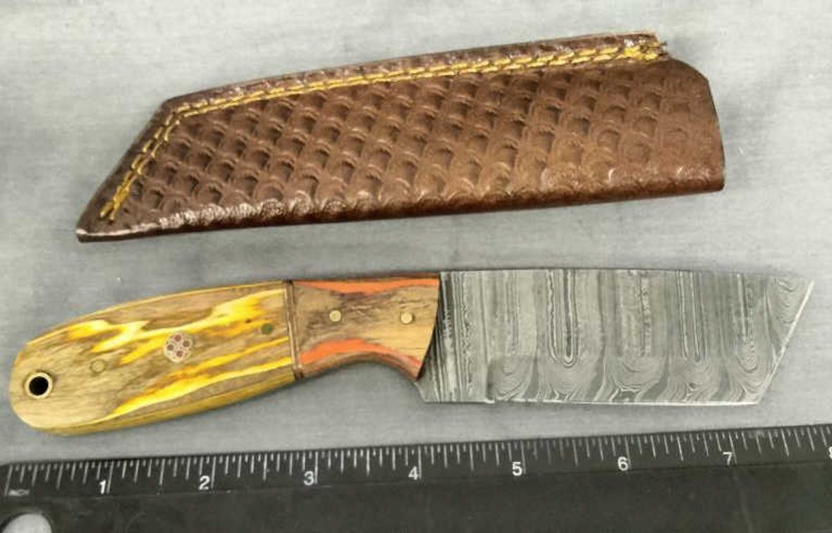 Damascus Hunting Knife 8" w/Sheath