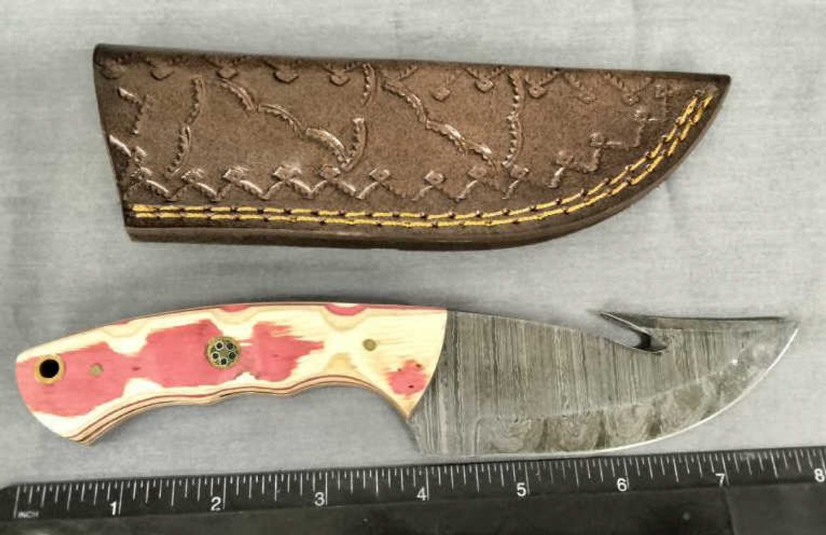 Damascus Gut Hook Knife 8" w/Sheath