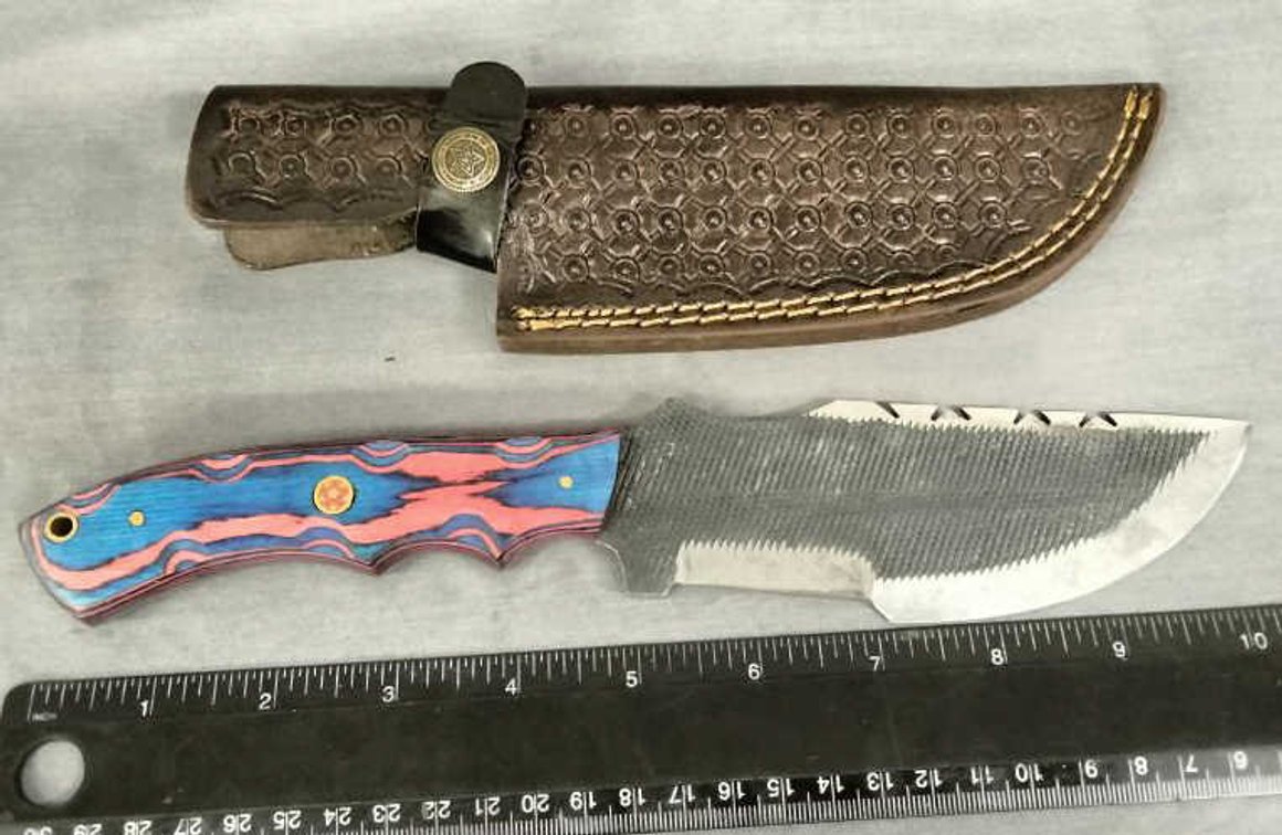 Tracker Hunting Knife 10.5" w/Sheath