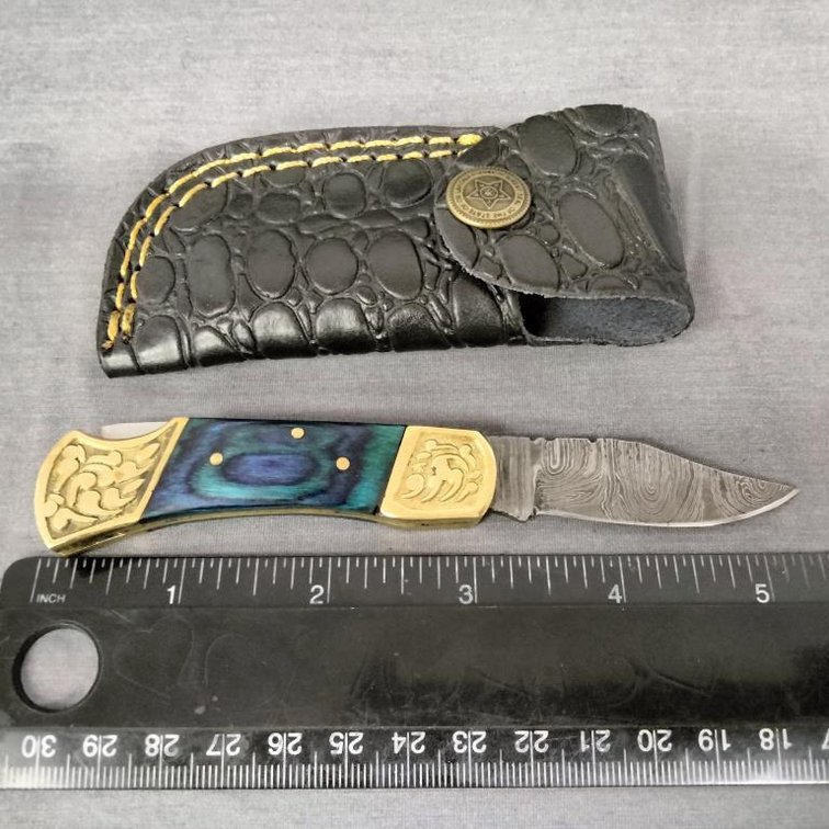 Damascus Pocket Knife 5.25" w/Belt Holder