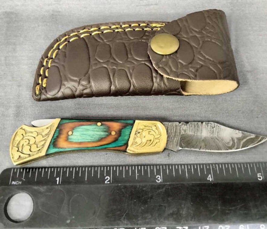 Damascus Pocket Knife 5.25" w/Belt Holder