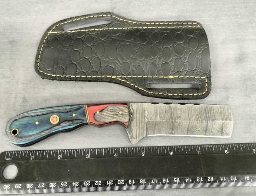 Damascus Bull Cutter Knife 8.25" w/Belt Holder