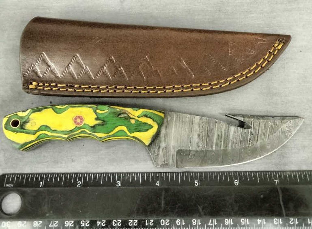 Damascus Gut Hook Knife 8" w/Sheath