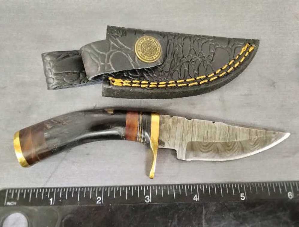Damascus Hunting Knife 6" w/Sheath