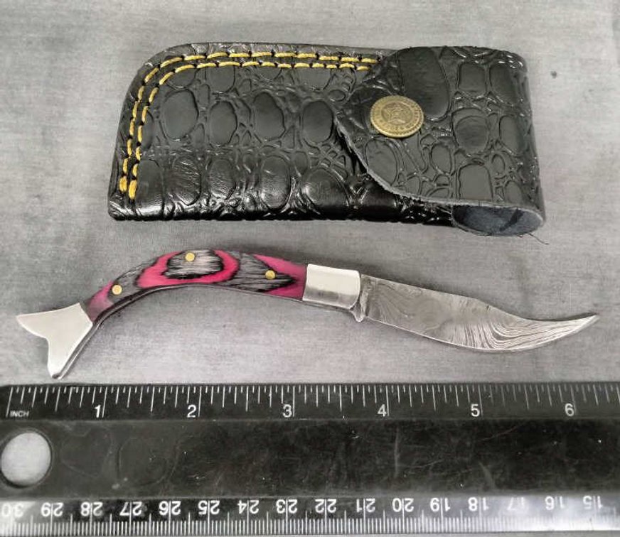 Damascus Fish-Shaped Pocket Knife w/Belt Holder