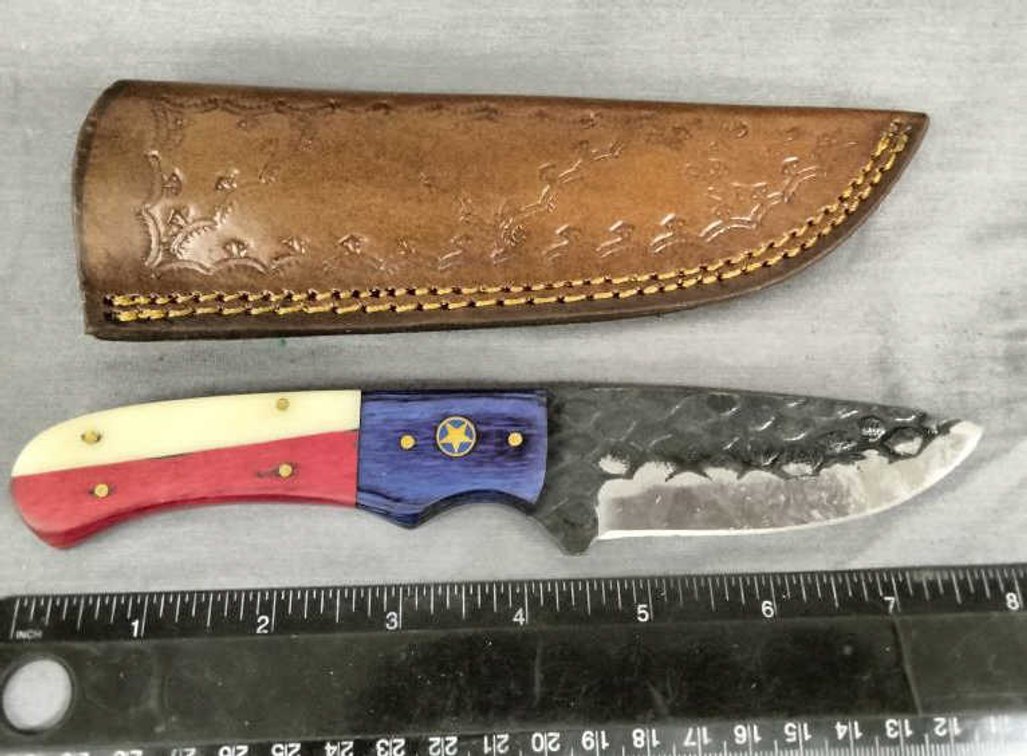 Hunting Knife 8" w/Sheath