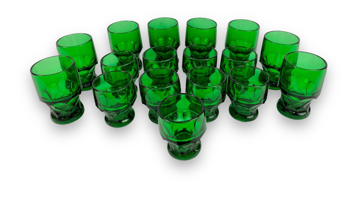 Set of Anchor Hocking Tumblers in Emerald Green
