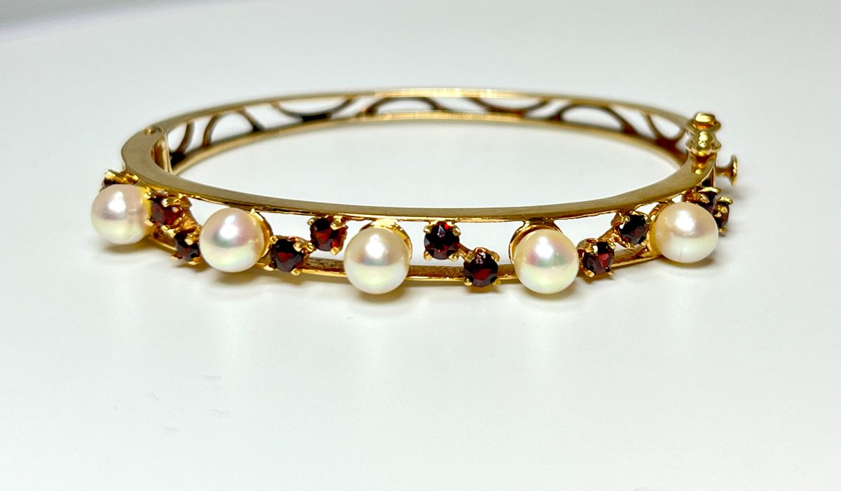 14K Yellow Gold Hinged Bangle Bracelet with Garnets and Pearls