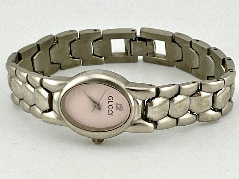 Vintage Women’s Gucci Silver-Tone Pink Dial Bracelet Watch