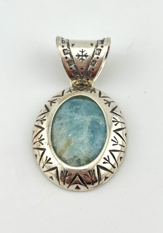Sterling Silver Aquamarine Pendant with Etched Geometric Design